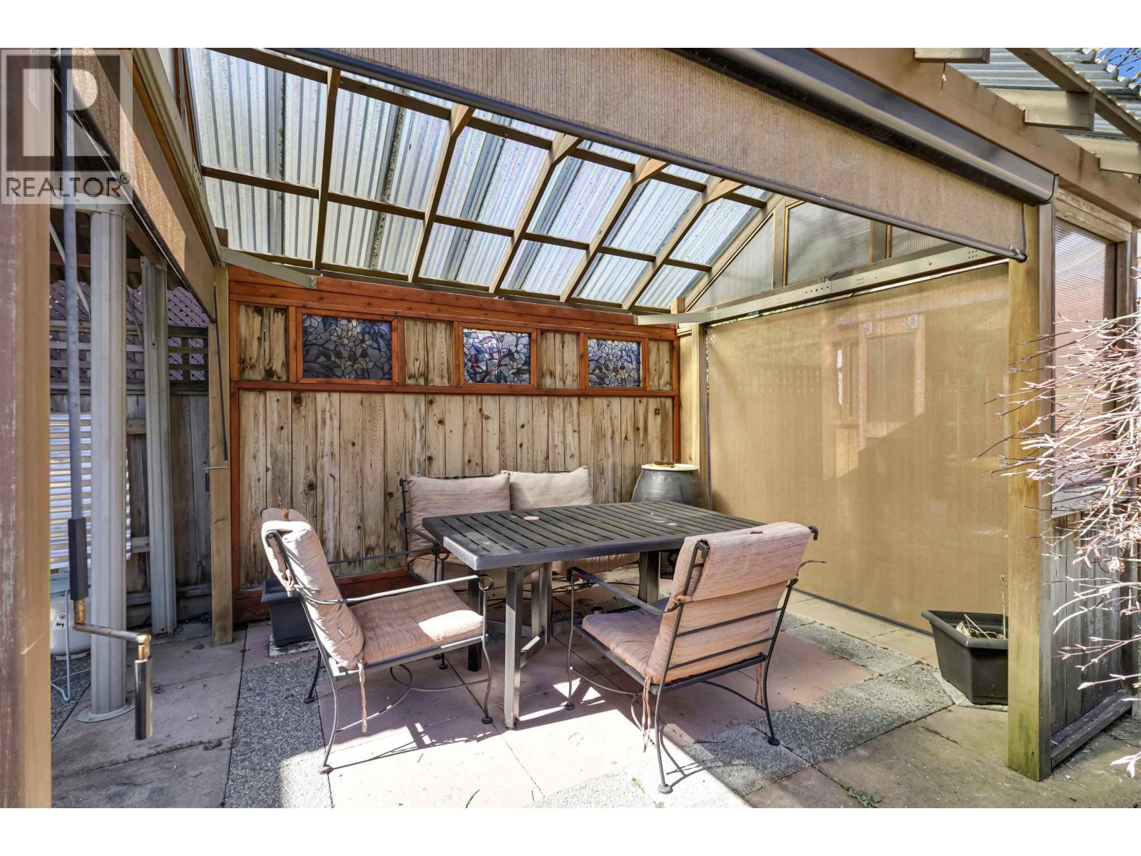 19683 Joyner Place, Pitt Meadows, British Columbia  V3Y 2S3 - Photo 26 - R3109157