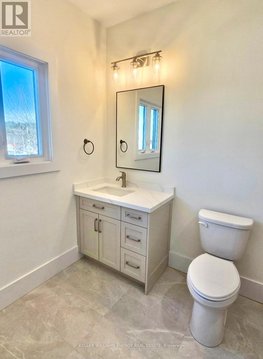 11 Union Street, Cavan Monaghan, Ontario  L0A 1G0 - Photo 9 - X12980290