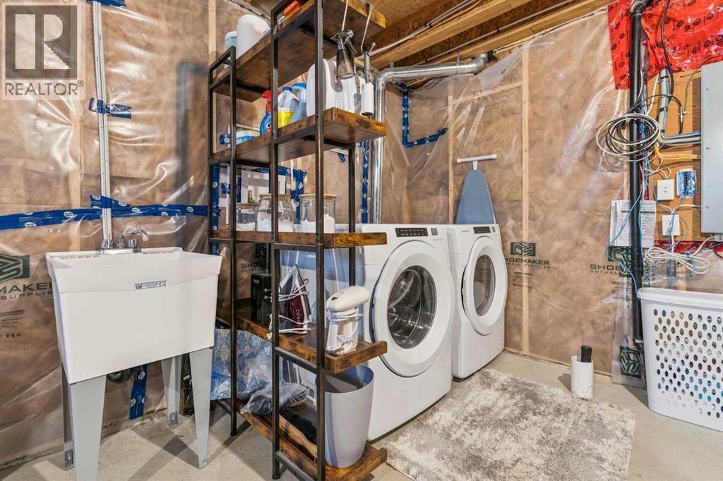 42 Windwood Grove SW, Airdrie, Alberta  T4B 3T2 - Photo 27 - A2288672