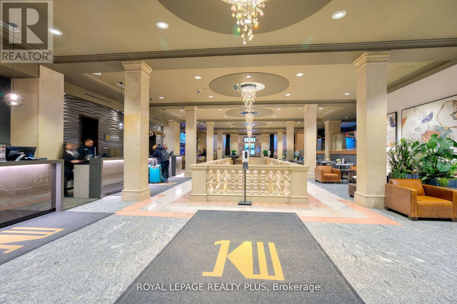 1706 - 1 King Street W, Toronto, Ontario  M5H 1A1 - Photo 2 - C12980208