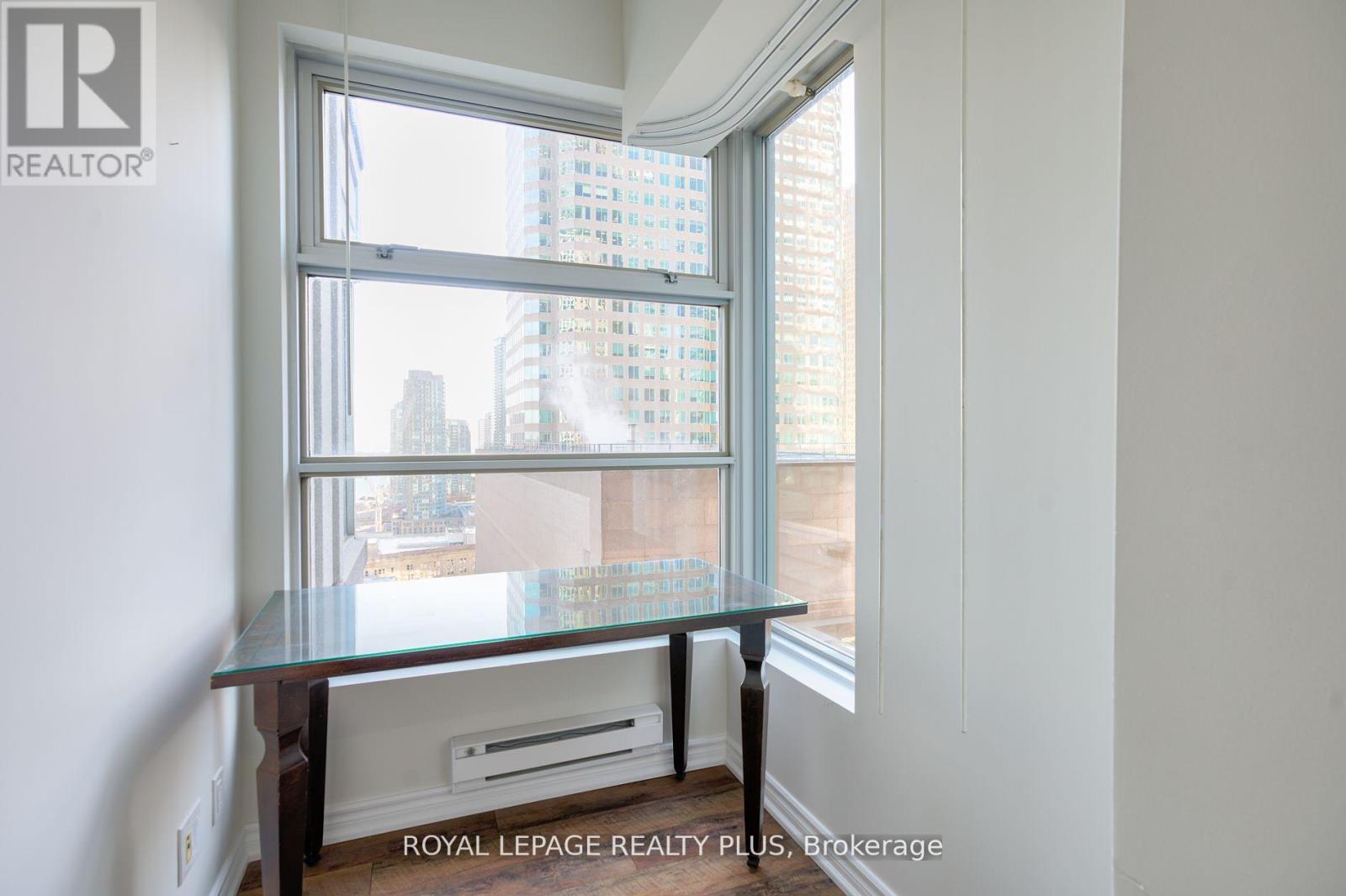 1706 - 1 King Street W, Toronto, Ontario  M5H 1A1 - Photo 7 - C12980208