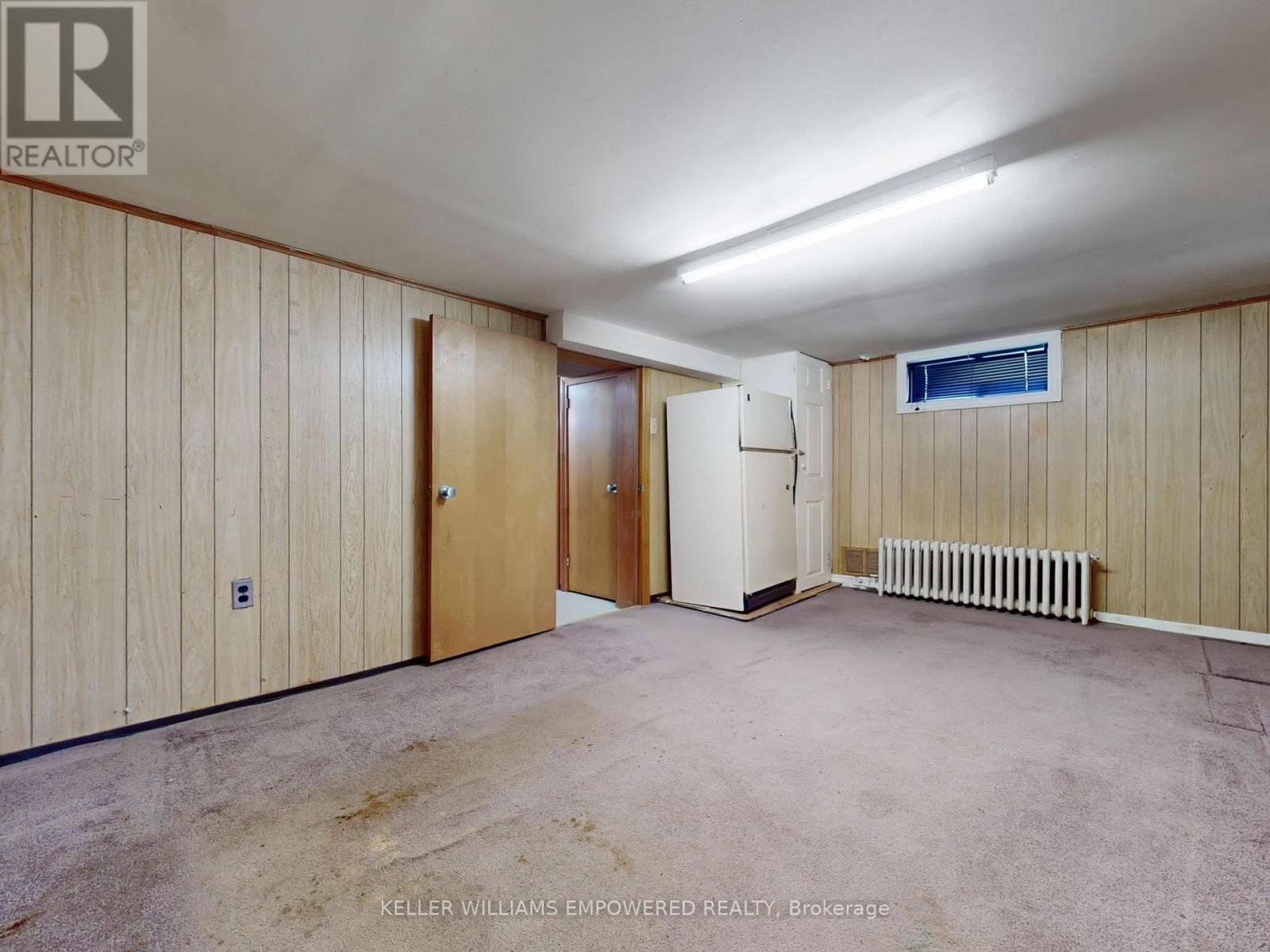 30 Carus Avenue, Toronto, Ontario  M6G 2A4 - Photo 23 - C12980234