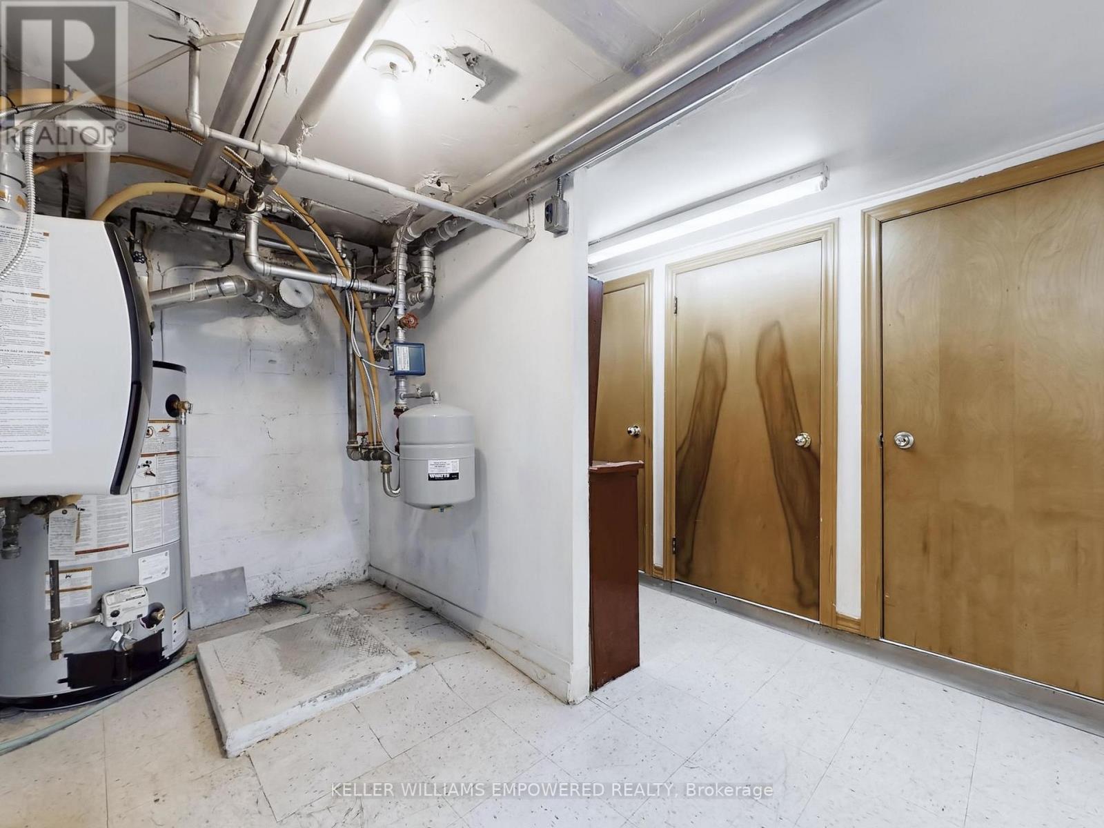 30 Carus Avenue, Toronto, Ontario  M6G 2A4 - Photo 29 - C12980234