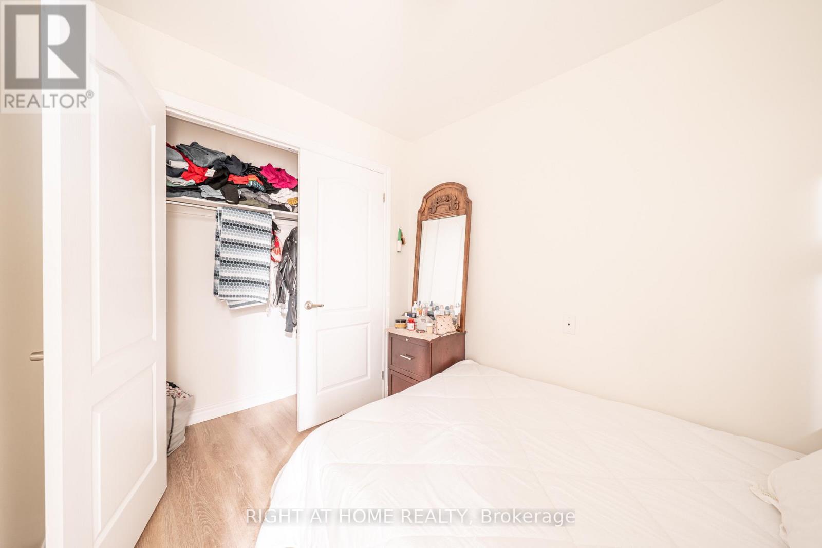26 - 39 Drewry Avenue, Toronto (Newtonbrook West), Ontario  M2M 0B4 - Photo 10 - C12980278