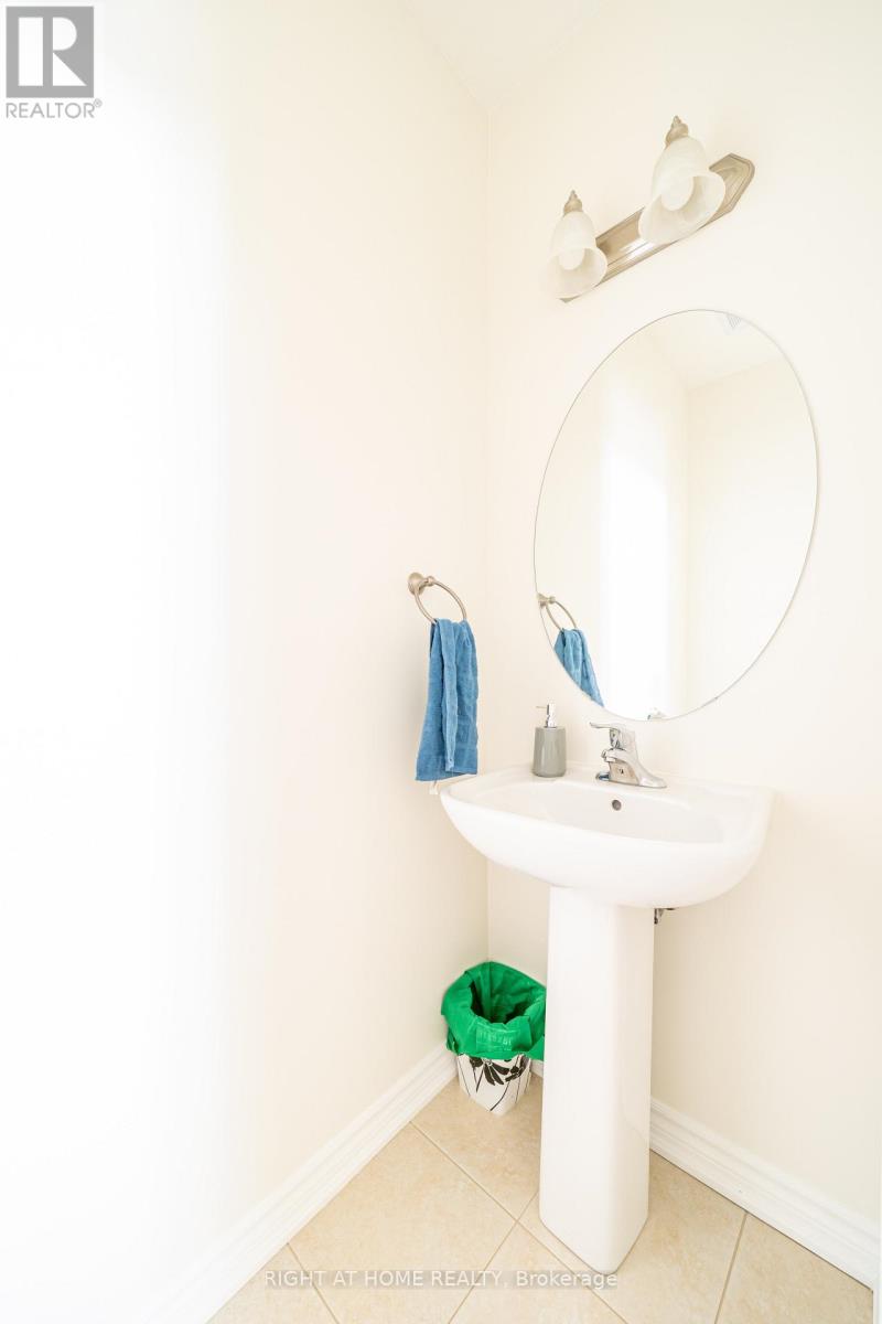 26 - 39 Drewry Avenue, Toronto (Newtonbrook West), Ontario  M2M 0B4 - Photo 14 - C12980278