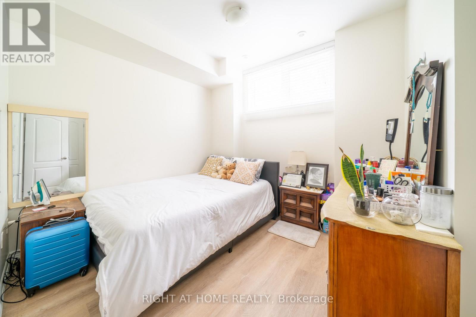 26 - 39 Drewry Avenue, Toronto (Newtonbrook West), Ontario  M2M 0B4 - Photo 8 - C12980278