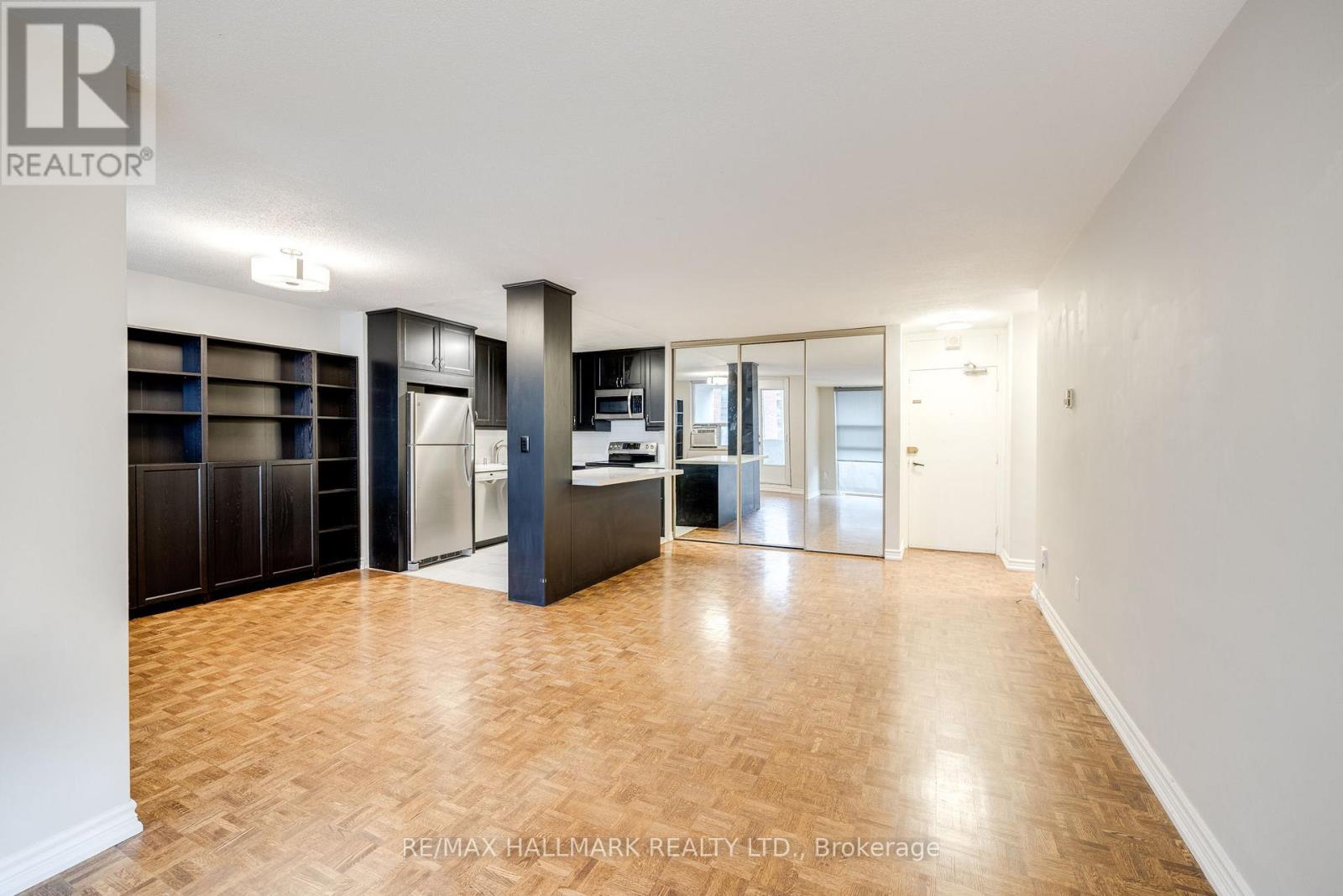 1715 - 40 Homewood Avenue, Toronto, Ontario  M4Y 2K2 - Photo 13 - C12980284