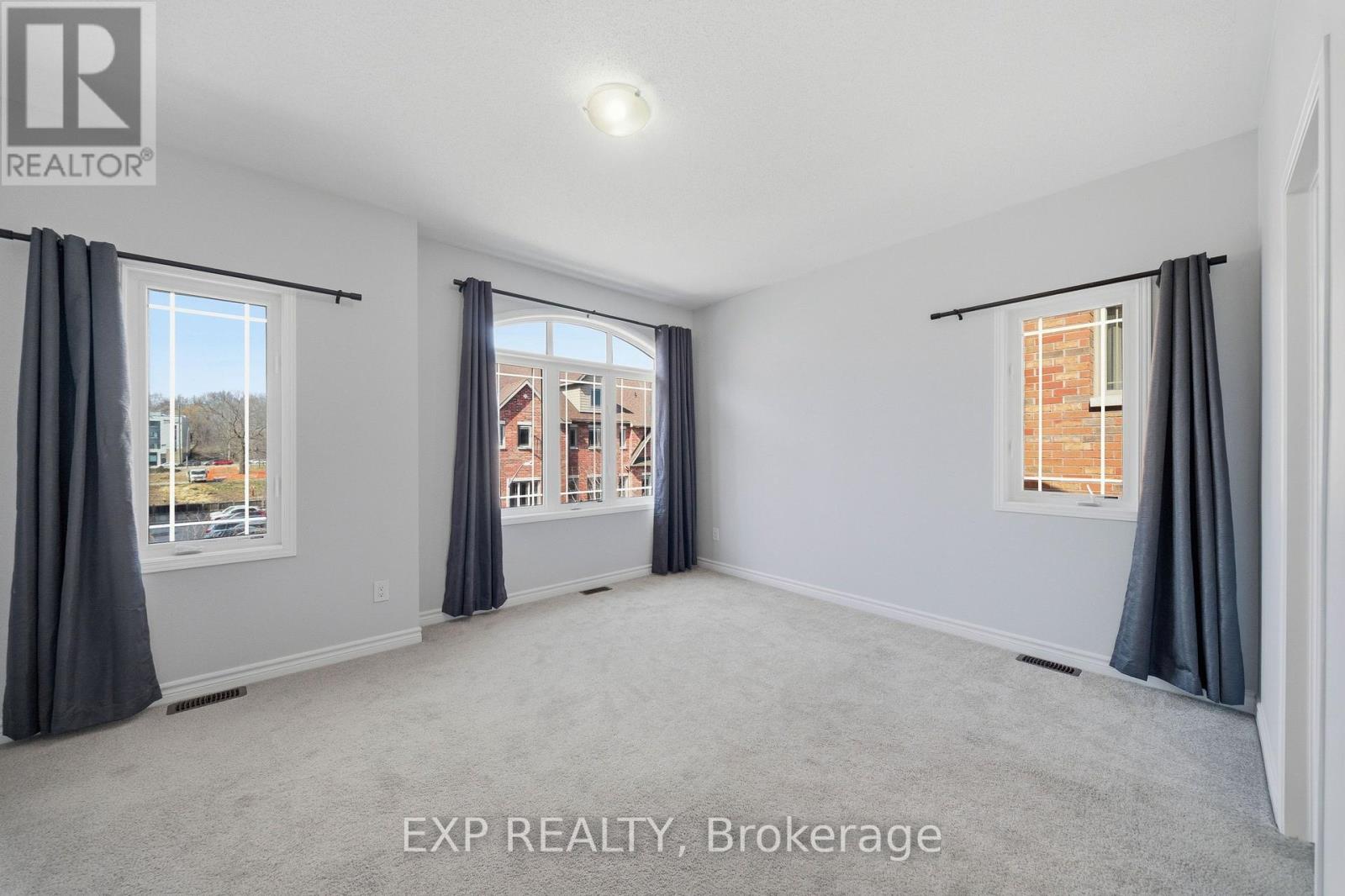 462 Leboutillier Avenue, Ottawa, Ontario  K1K 2V7 - Photo 9 - X12980228