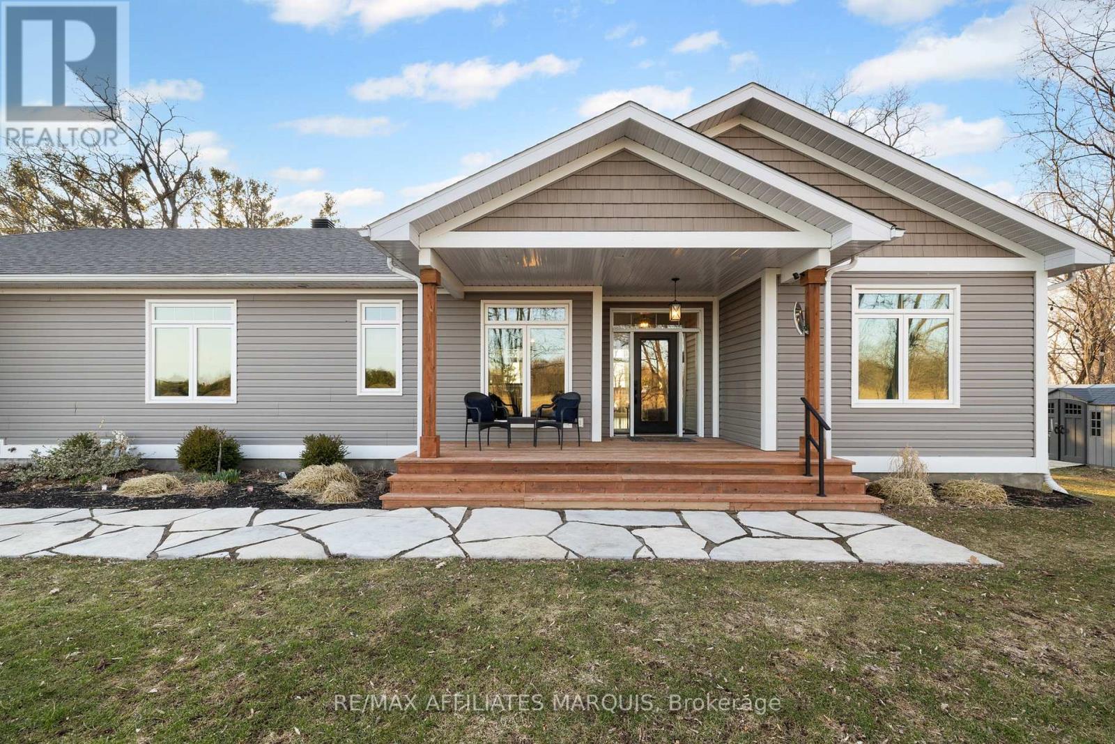 12 R9 Road, Rideau Lakes, Ontario  K0G 1L0 - Photo 3 - X12980274