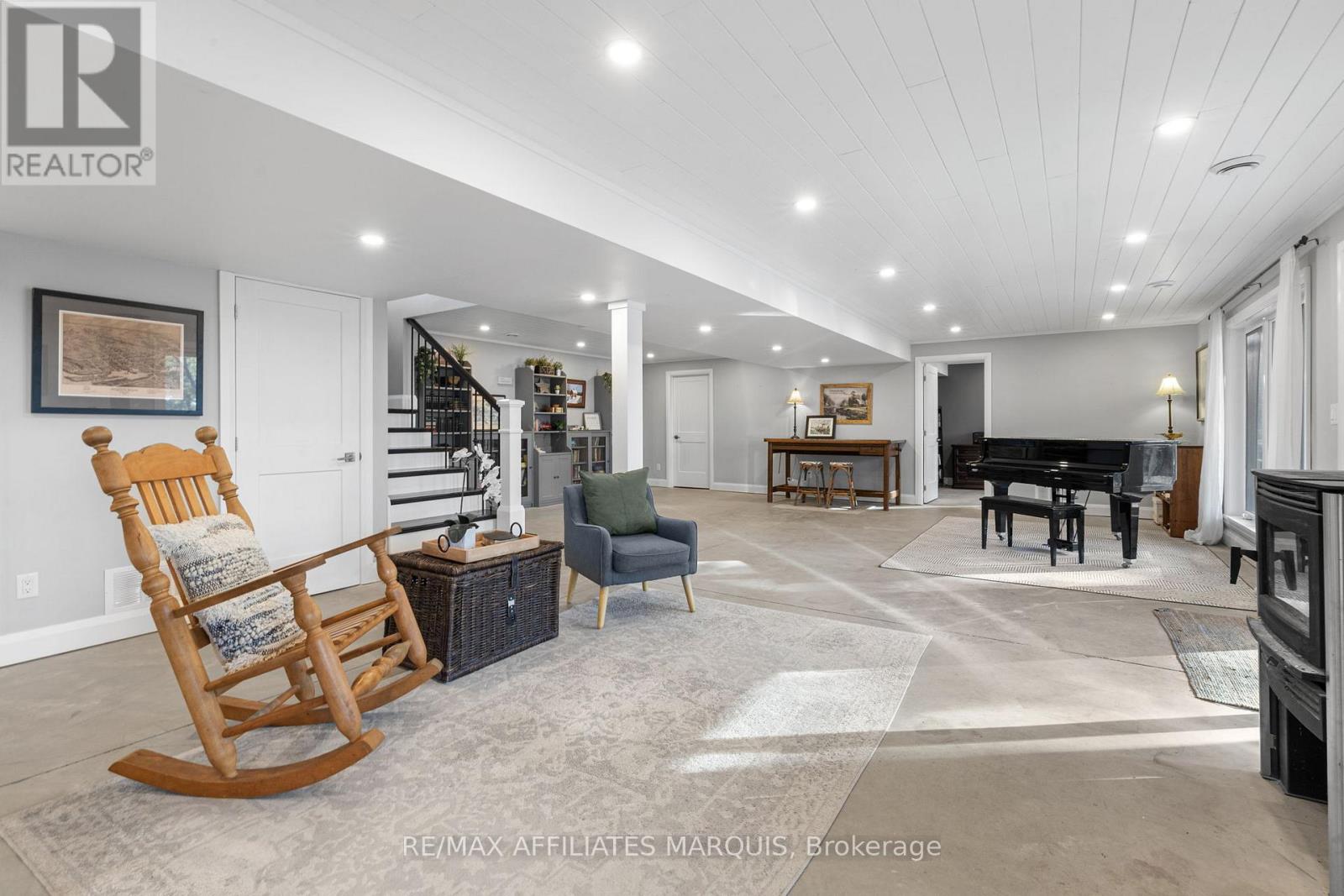 12 R9 Road, Rideau Lakes, Ontario  K0G 1L0 - Photo 39 - X12980274