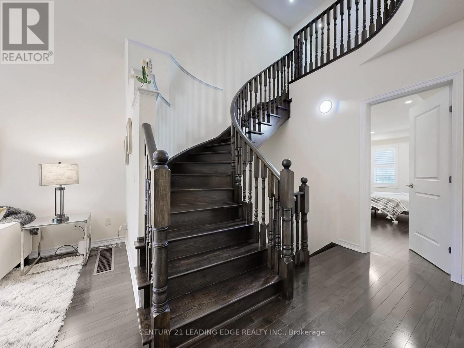 6 Poetry Drive, Vaughan, Ontario  L4H 3P7 - Photo 13 - N12980226