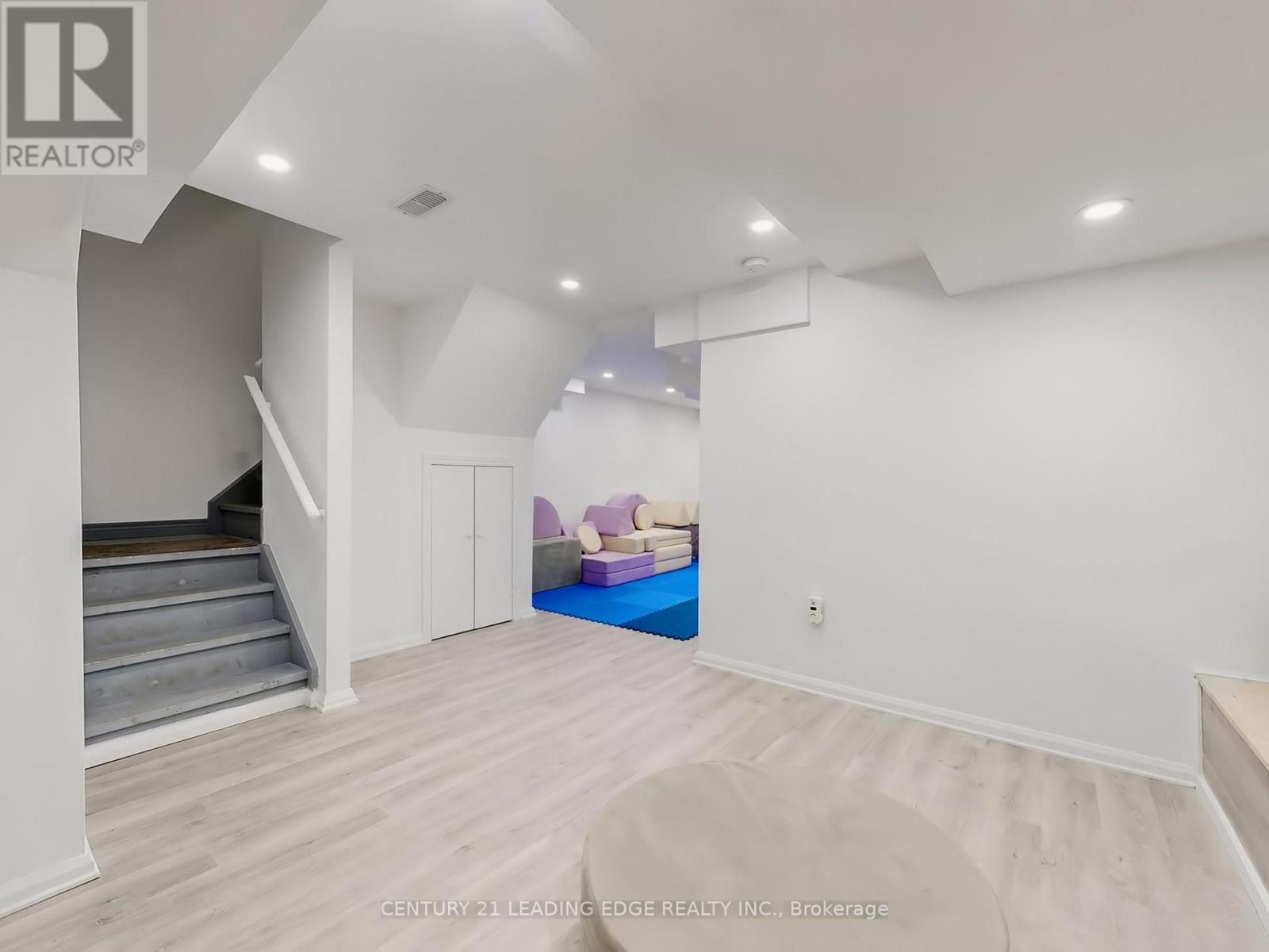 6 Poetry Drive, Vaughan, Ontario  L4H 3P7 - Photo 35 - N12980226