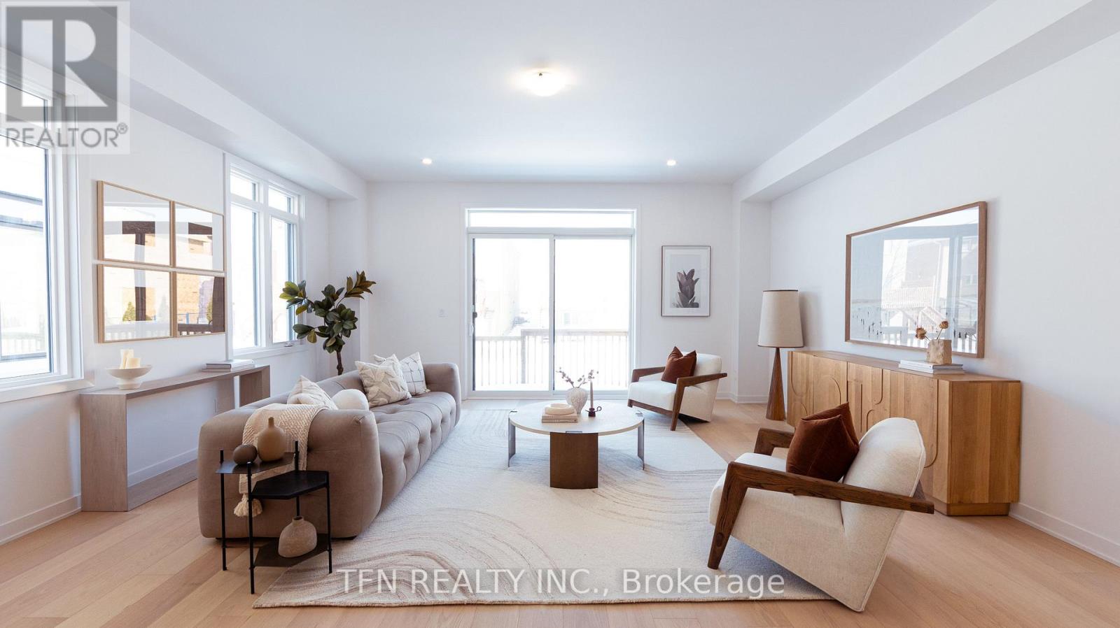 12 Imogene Court S, Richmond Hill, Ontario  L4C 6J7 - Photo 6 - N12980244