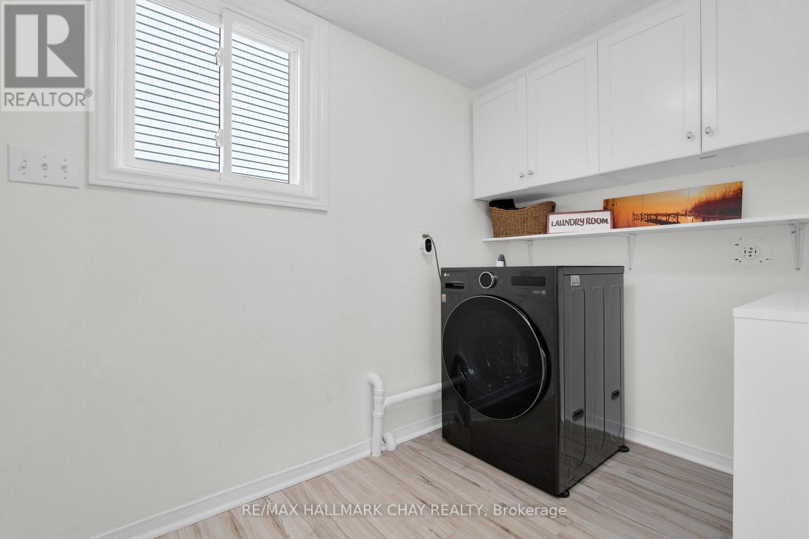 17 Cuthbert Street, Barrie, Ontario  L4N 6X7 - Photo 13 - S12980218