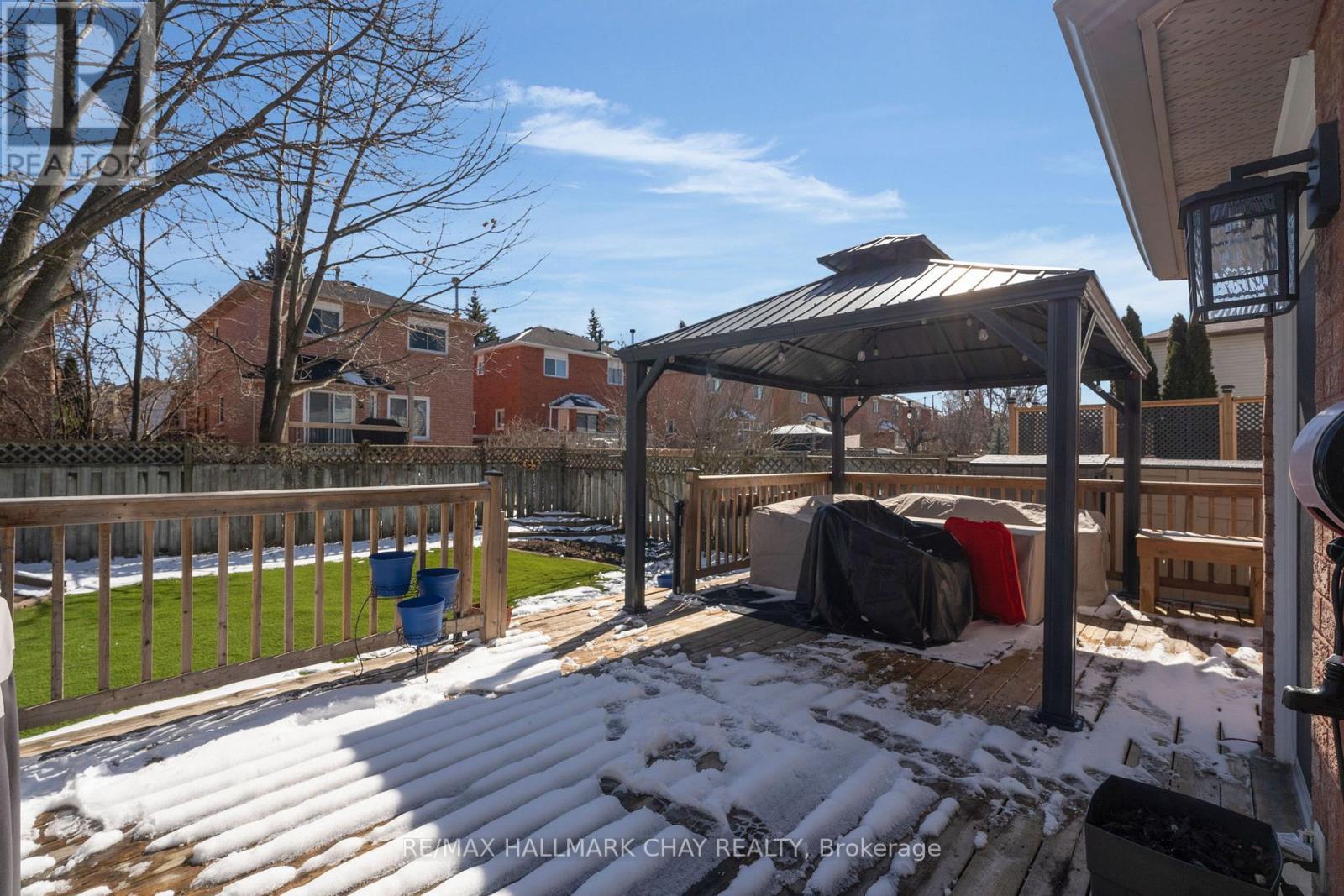 17 Cuthbert Street, Barrie, Ontario  L4N 6X7 - Photo 30 - S12980218