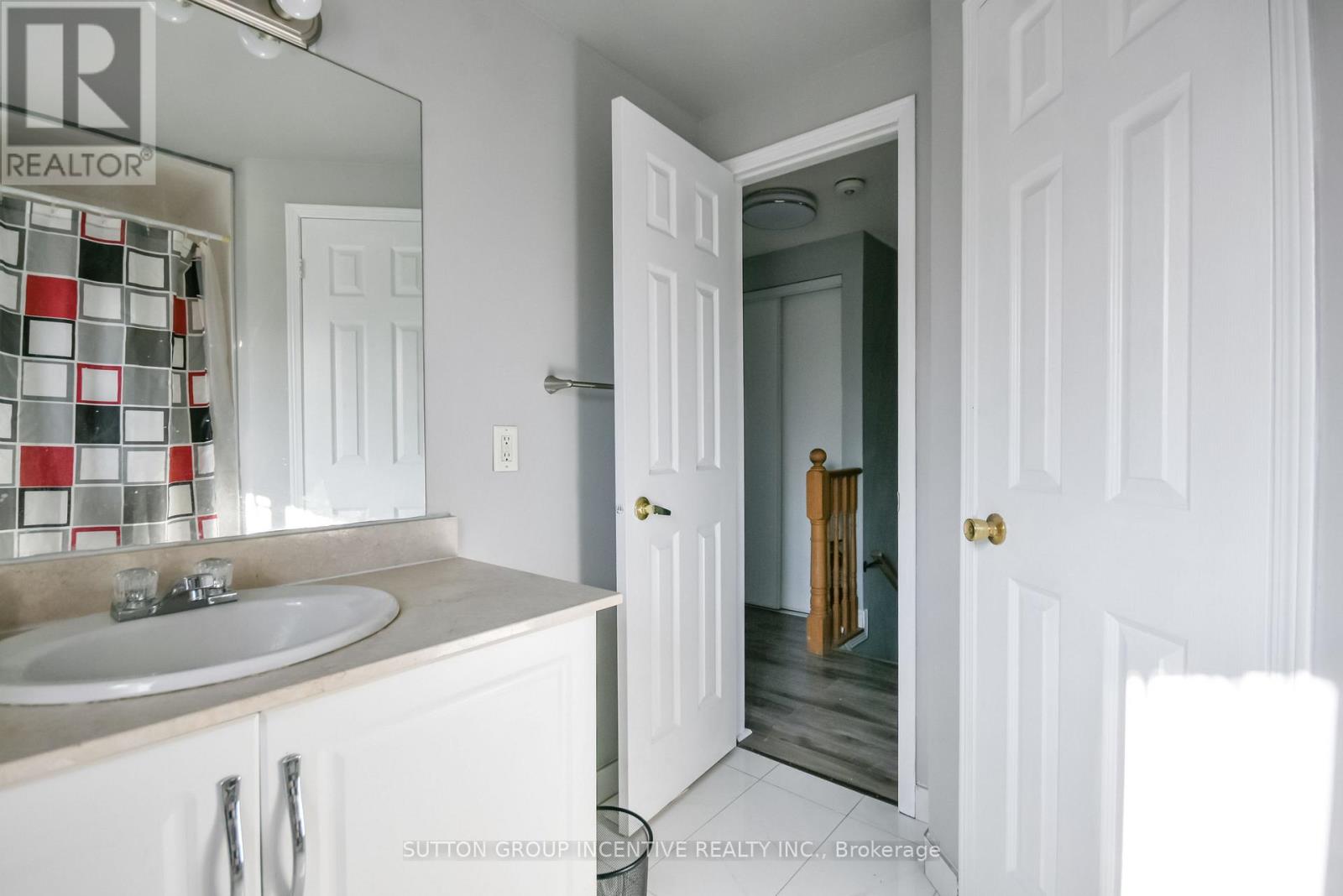 256 Dunsmore Lane, Barrie, Ontario  L4M 7A7 - Photo 21 - S12980248