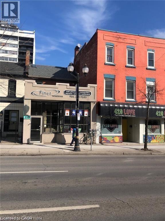 250 King Street W, Hamilton, Ontario  L8P 1A9 - Photo 2 - 40816688