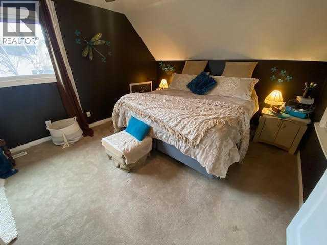 201 Hansen Drive, Hinton, Alberta  T7V 1J1 - Photo 17 - A2300096