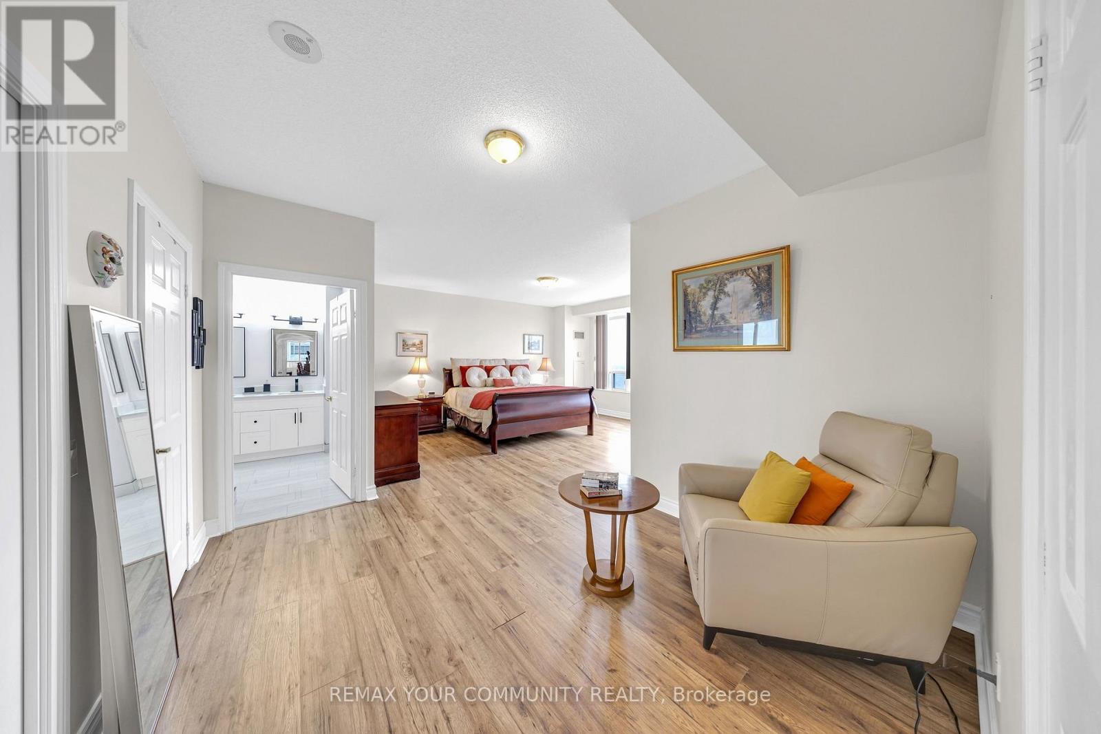 3005 - 35 Kingsbridge Garden Circle, Mississauga, Ontario  L5R 3Z5 - Photo 12 - W12980214