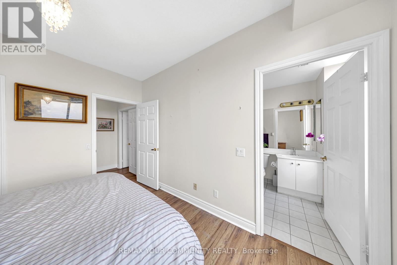 3005 - 35 Kingsbridge Garden Circle, Mississauga, Ontario  L5R 3Z5 - Photo 19 - W12980214