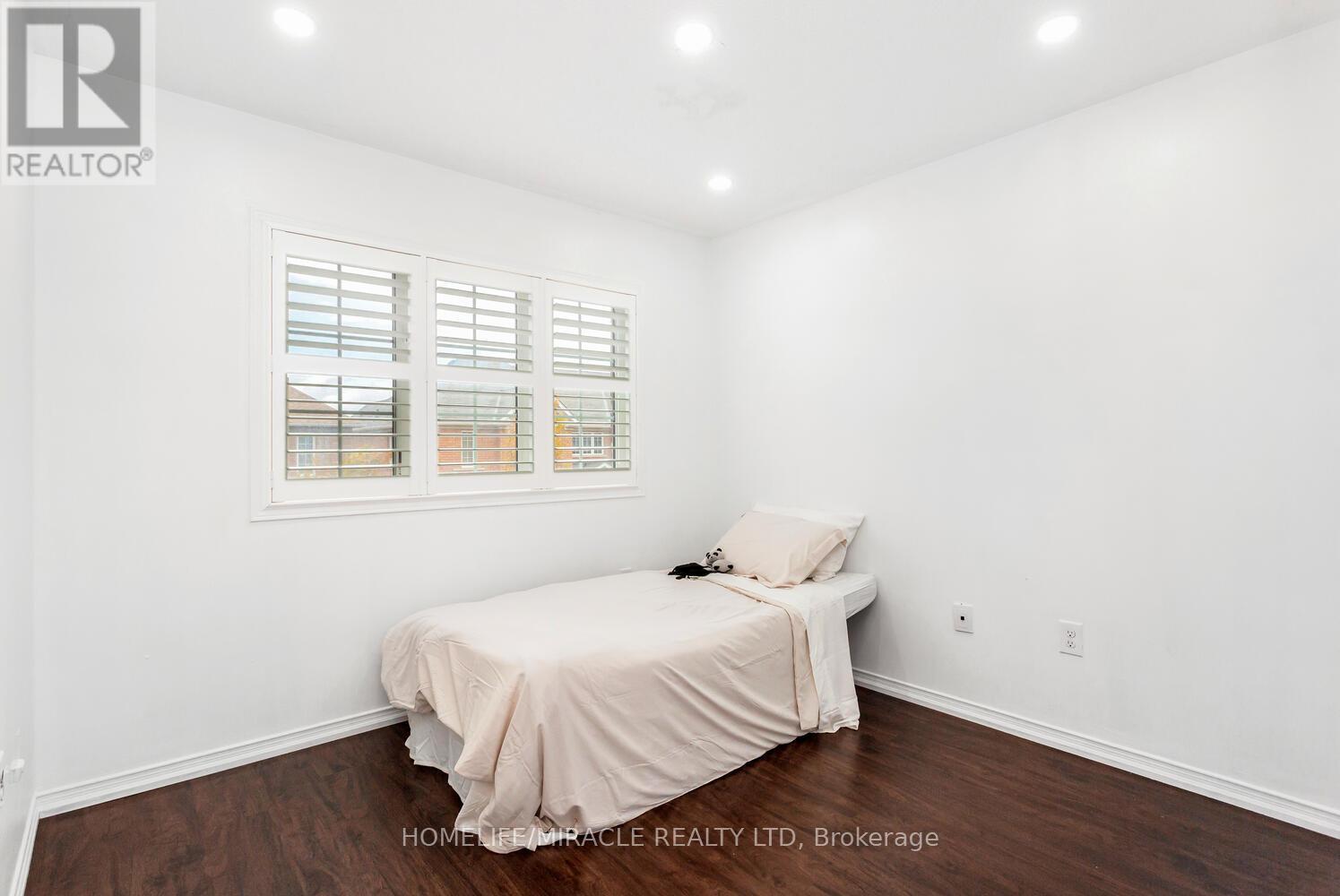 58 - 745 Farmstead Drive, Milton, Ontario  L9T 8B2 - Photo 32 - W12980236