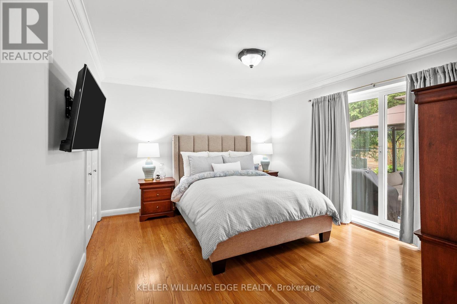 1589 Crediton Parkway, Mississauga, Ontario  L5G 3X2 - Photo 17 - W12980260