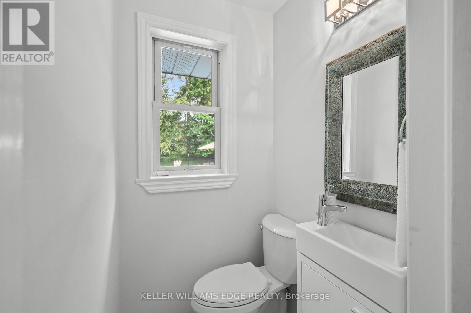 1589 Crediton Parkway, Mississauga, Ontario  L5G 3X2 - Photo 19 - W12980260