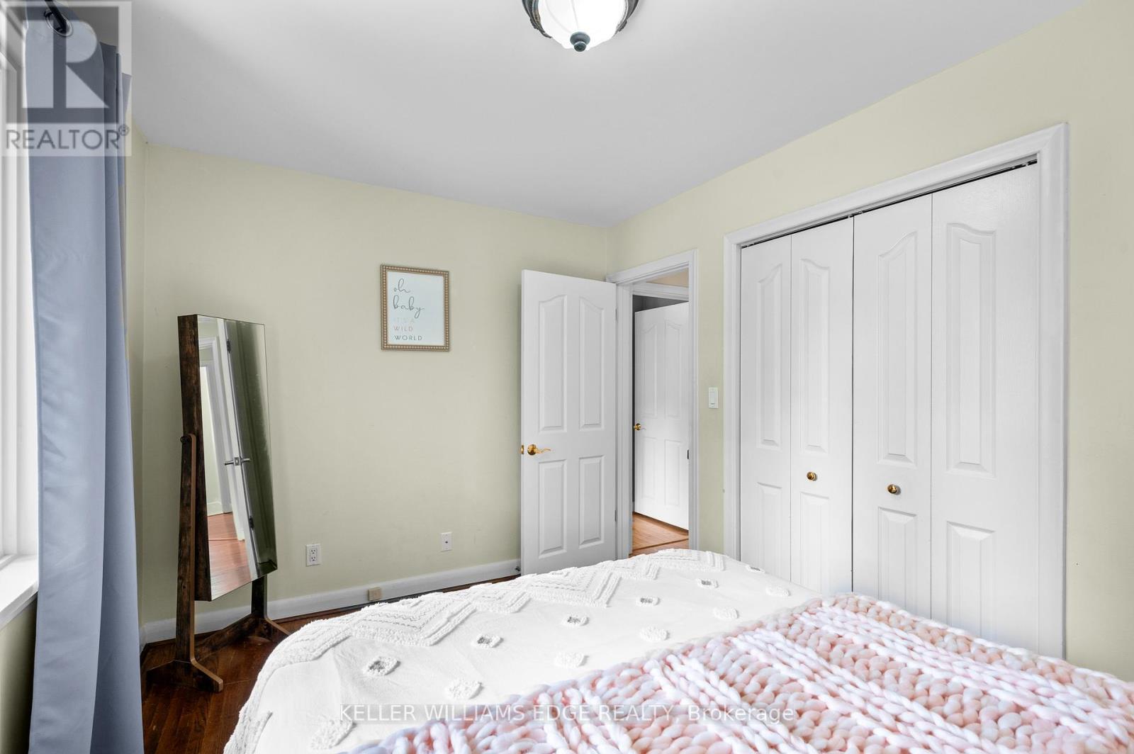 1589 Crediton Parkway, Mississauga, Ontario  L5G 3X2 - Photo 22 - W12980260