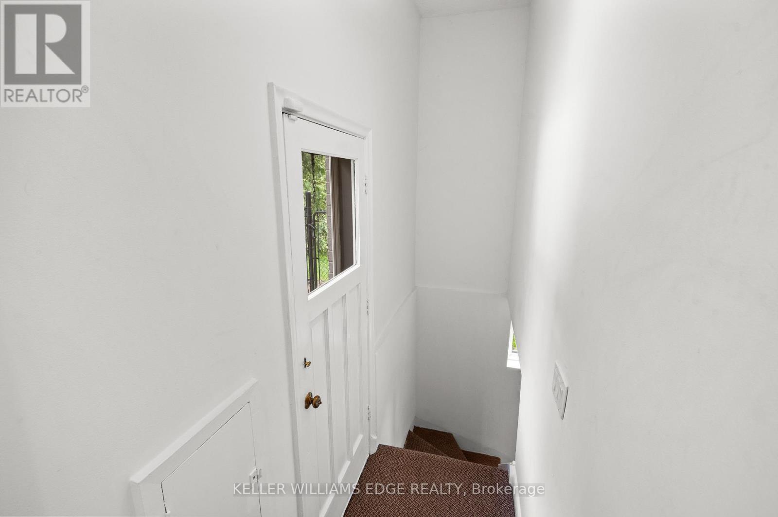 1589 Crediton Parkway, Mississauga, Ontario  L5G 3X2 - Photo 26 - W12980260