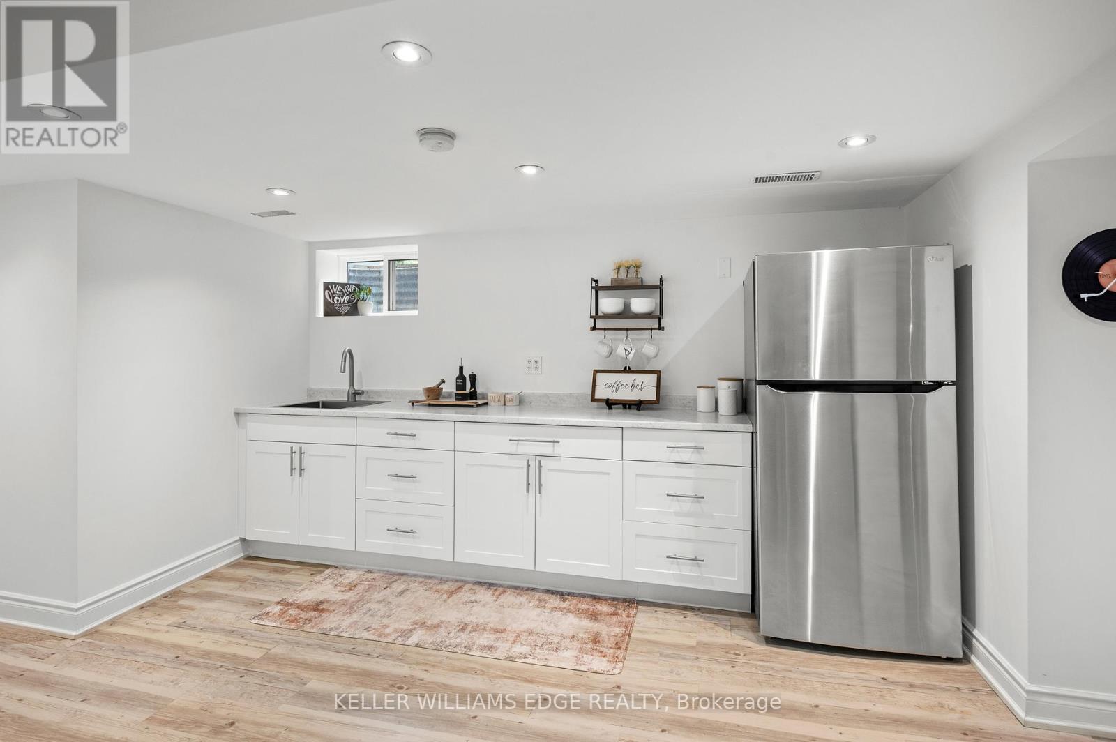 1589 Crediton Parkway, Mississauga, Ontario  L5G 3X2 - Photo 30 - W12980260