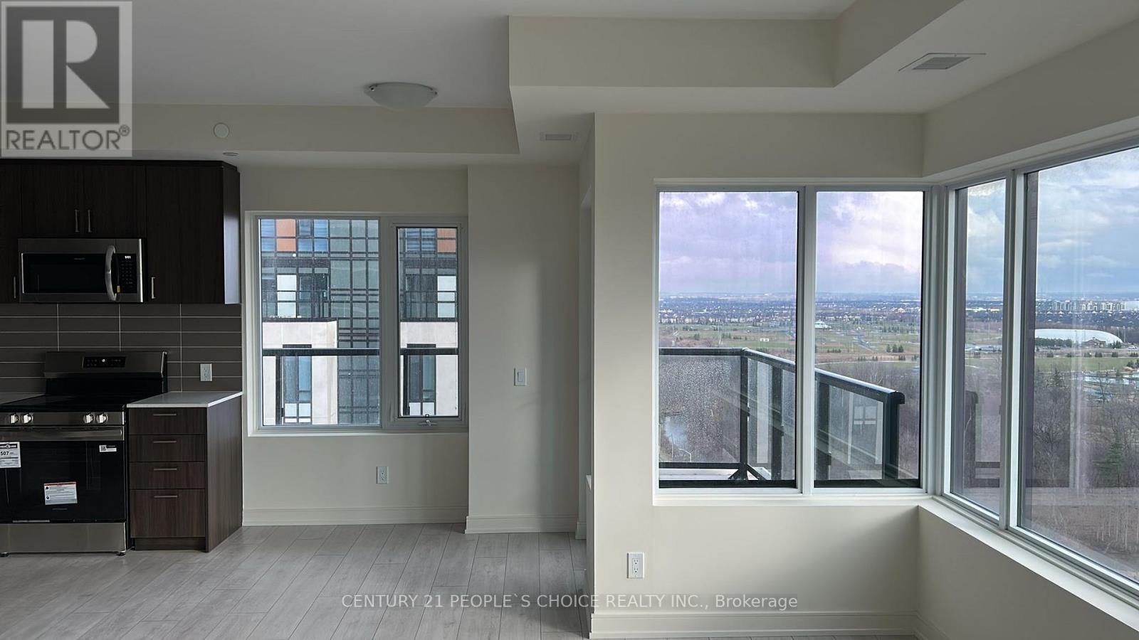 1608 - 8020 Derry Road W, Milton, Ontario  L9T 3L3 - Photo 3 - W12980304