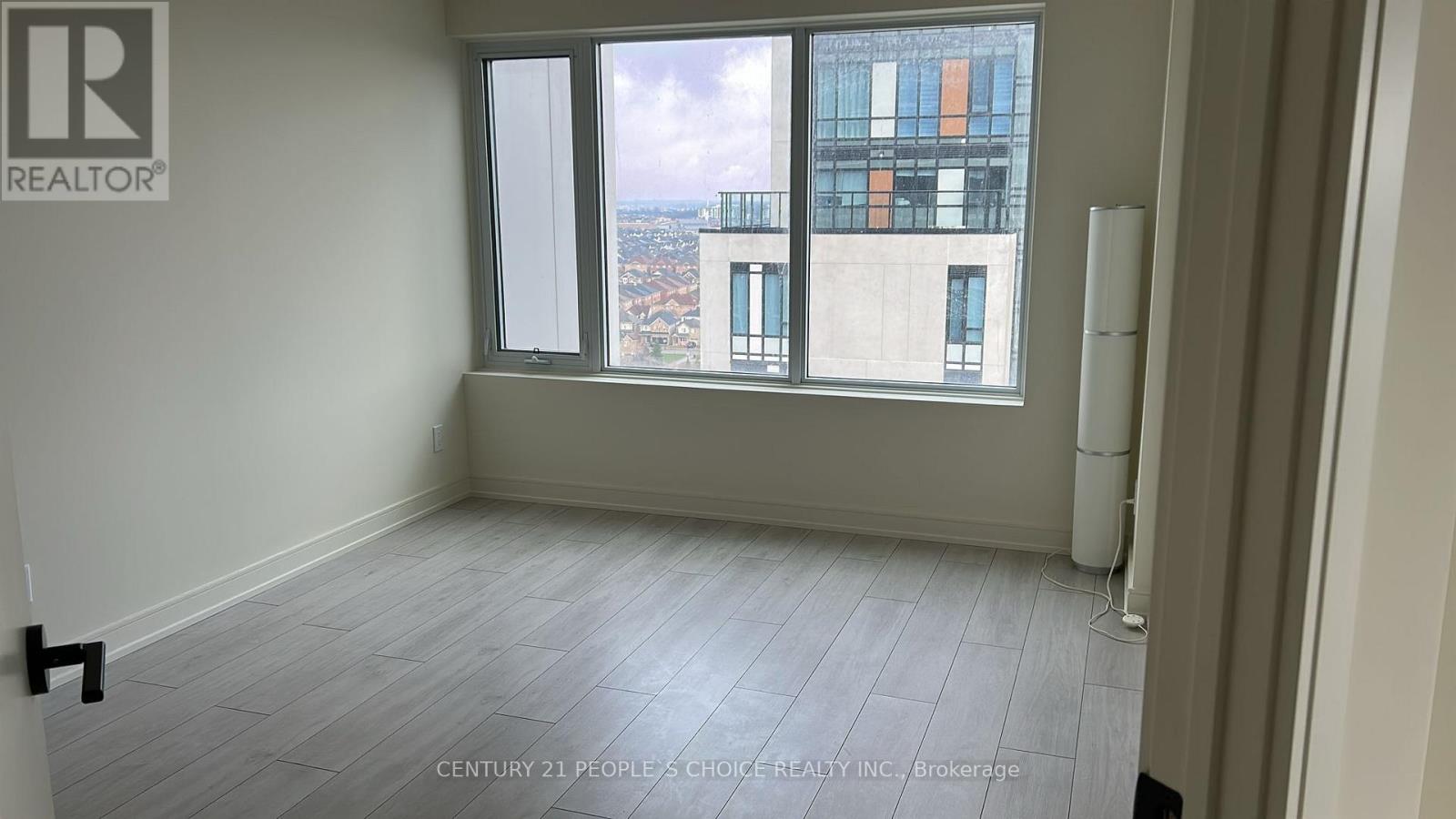 1608 - 8020 Derry Road W, Milton, Ontario  L9T 3L3 - Photo 9 - W12980304