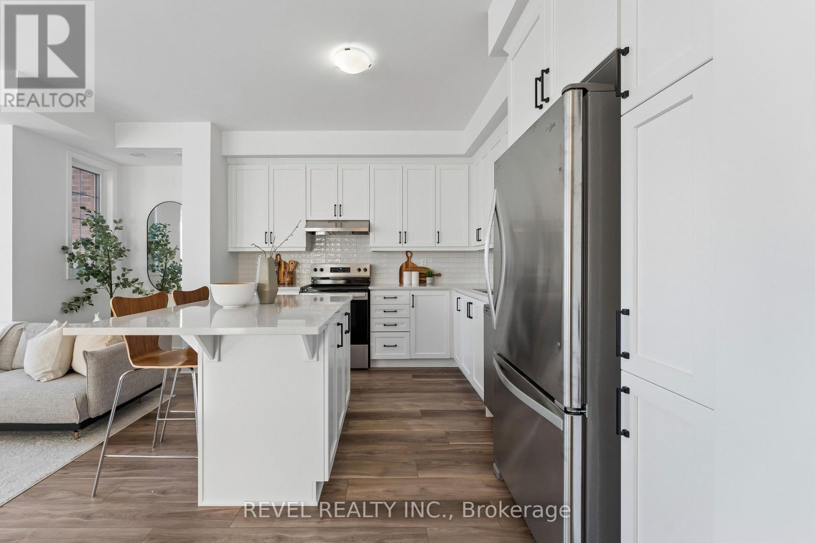 11 Vimy Ridge Road, Brampton, Ontario  L7A 5M6 - Photo 16 - W12980312