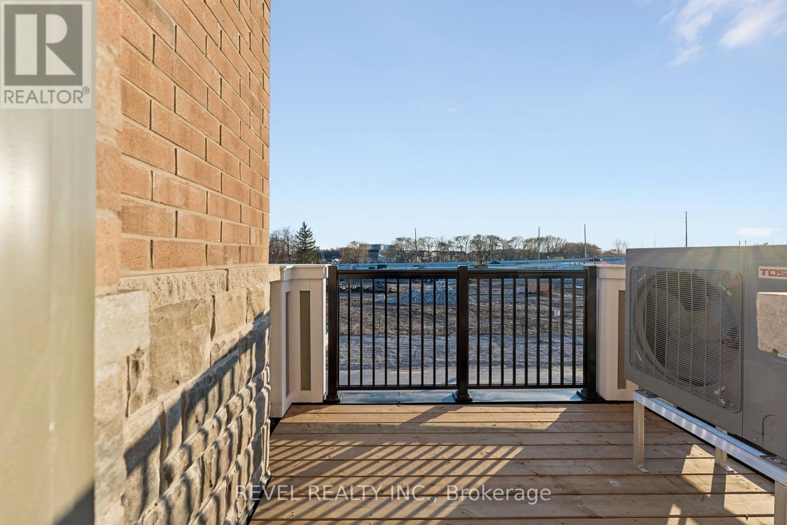 11 Vimy Ridge Road, Brampton, Ontario  L7A 5M6 - Photo 21 - W12980312