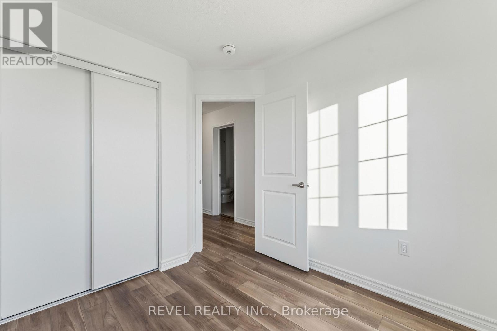 11 Vimy Ridge Road, Brampton, Ontario  L7A 5M6 - Photo 32 - W12980312