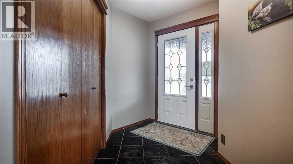 33 Parkside Crescent, Blackfalds, Alberta  T4M 0E9 - Photo 4 - A2294277