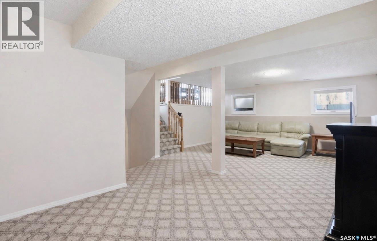 403 Bronson Crescent, Saskatoon, Saskatchewan  S7J 5E2 - Photo 29 - SK032512