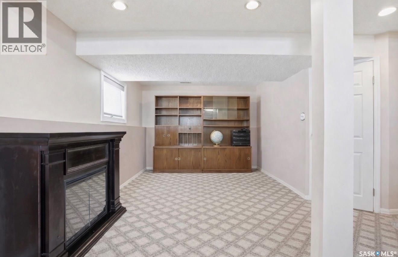 403 Bronson Crescent, Saskatoon, Saskatchewan  S7J 5E2 - Photo 30 - SK032512
