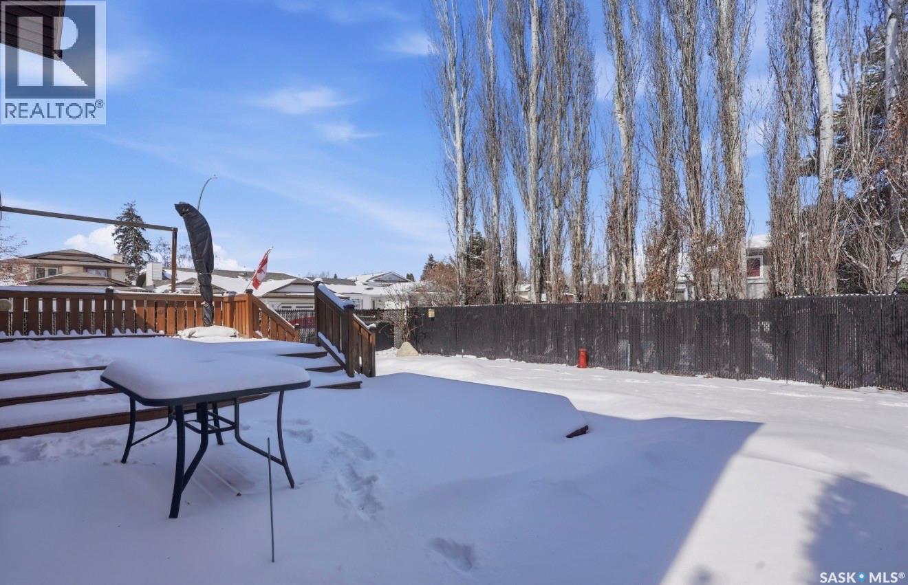 403 Bronson Crescent, Saskatoon, Saskatchewan  S7J 5E2 - Photo 37 - SK032512