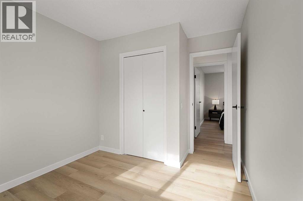 347 Queensland Drive Se, Calgary, Alberta  T2J 3R6 - Photo 24 - A2291982