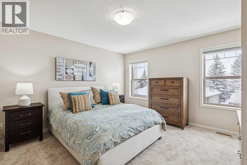 245 Springbank Terrace SW, Calgary, Alberta  T3H 4S8 - Photo 12 - A2299676