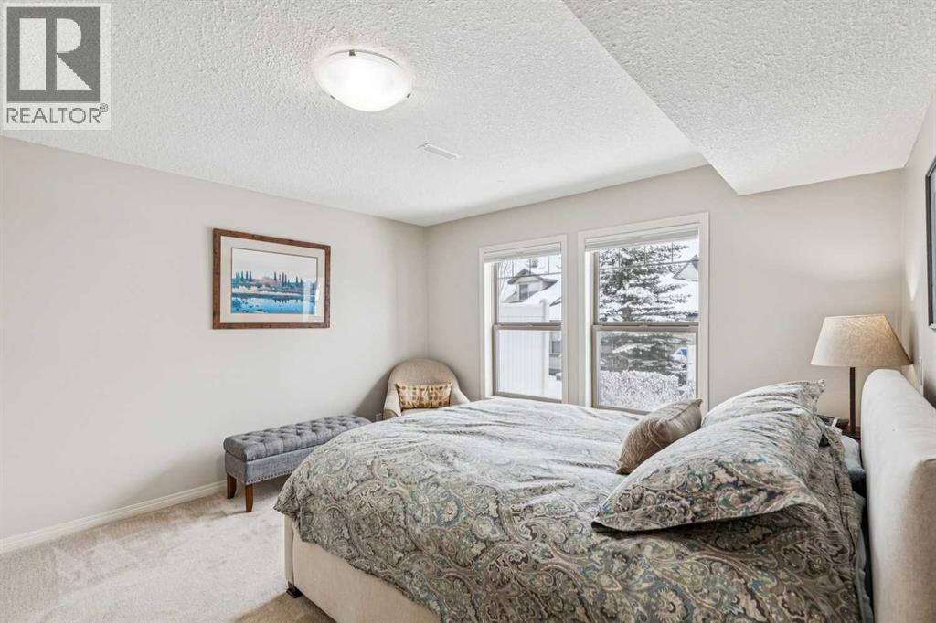 245 Springbank Terrace SW, Calgary, Alberta  T3H 4S8 - Photo 23 - A2299676