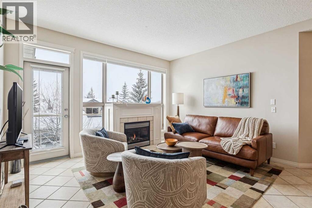 245 Springbank Terrace SW, Calgary, Alberta  T3H 4S8 - Photo 3 - A2299676