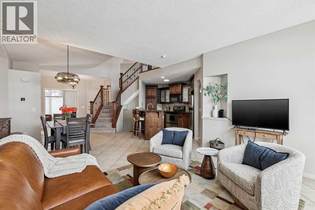 245 Springbank Terrace SW, Calgary, Alberta  T3H 4S8 - Photo 6 - A2299676