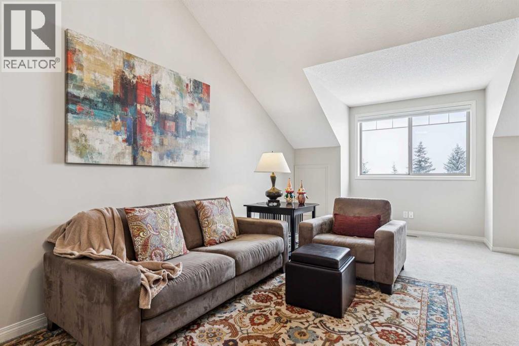 245 Springbank Terrace SW, Calgary, Alberta  T3H 4S8 - Photo 18 - A2299676