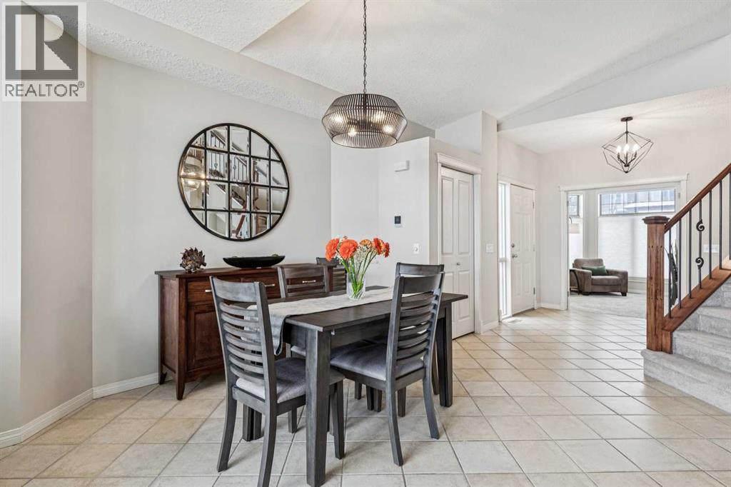 245 Springbank Terrace SW, Calgary, Alberta  T3H 4S8 - Photo 8 - A2299676