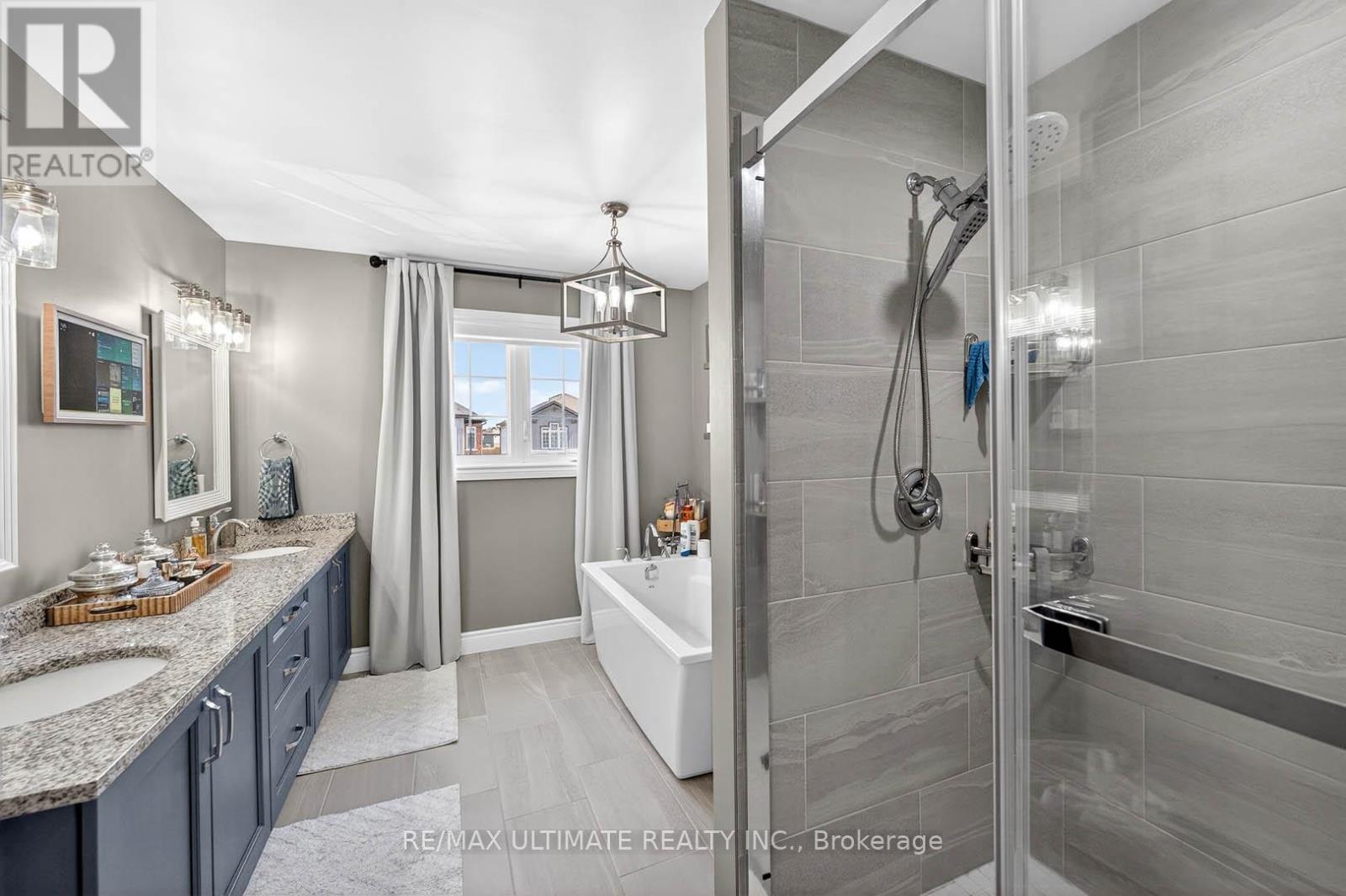 67 Beauchamp Drive N, Cambridge, Ontario  N1S 0A2 - Photo 26 - X12980206