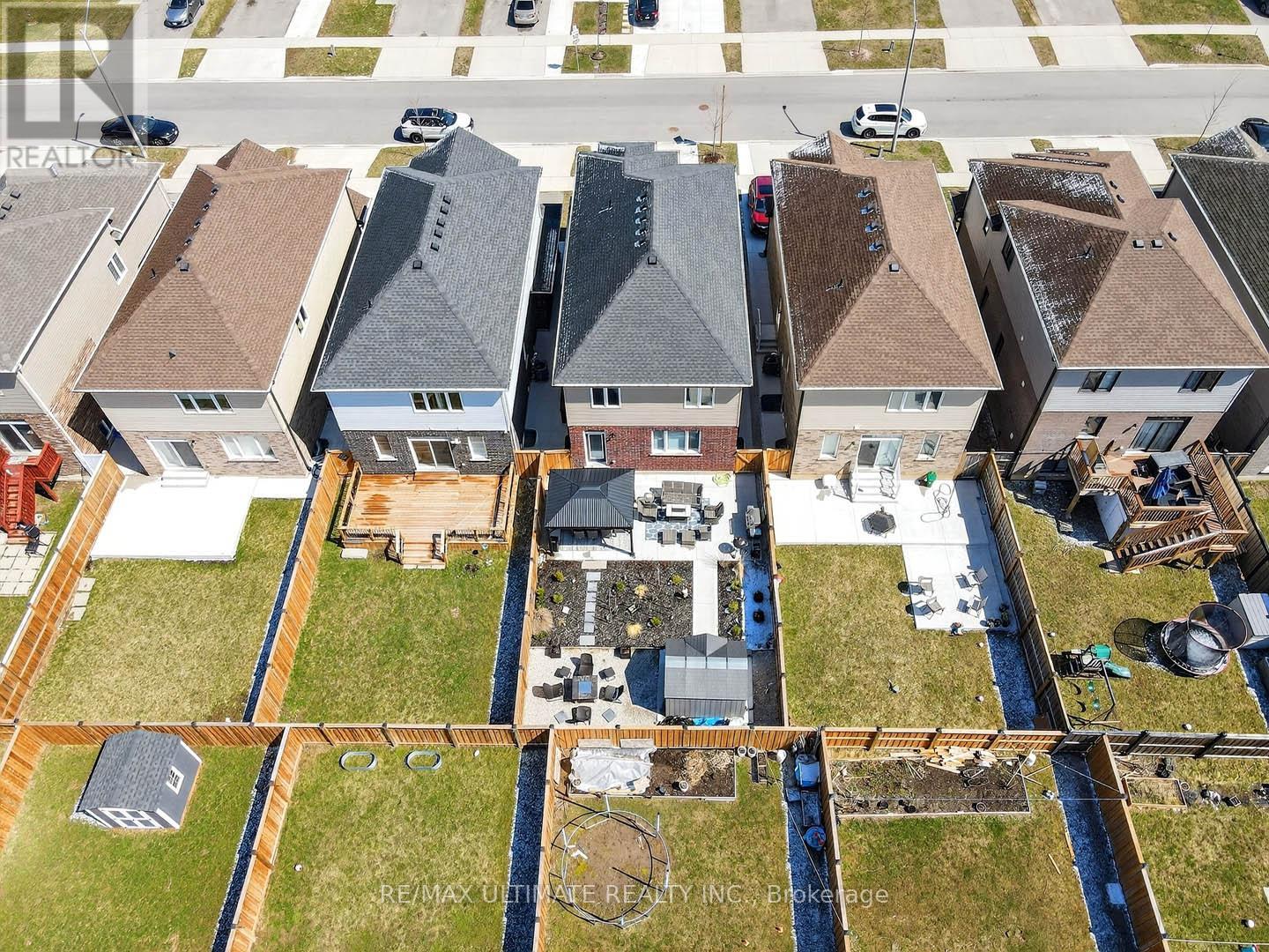 67 Beauchamp Drive N, Cambridge, Ontario  N1S 0A2 - Photo 4 - X12980206