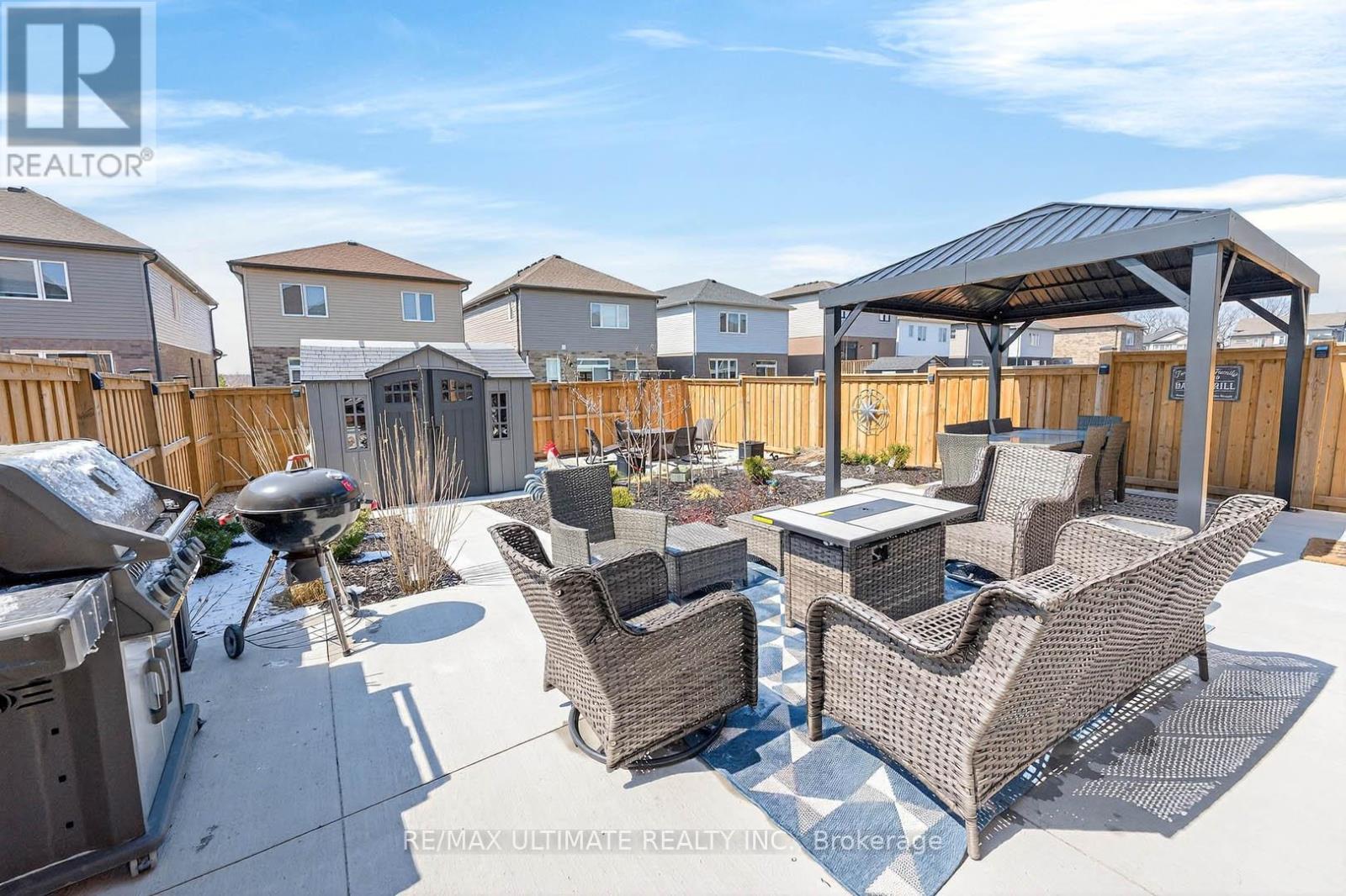 67 Beauchamp Drive N, Cambridge, Ontario  N1S 0A2 - Photo 40 - X12980206