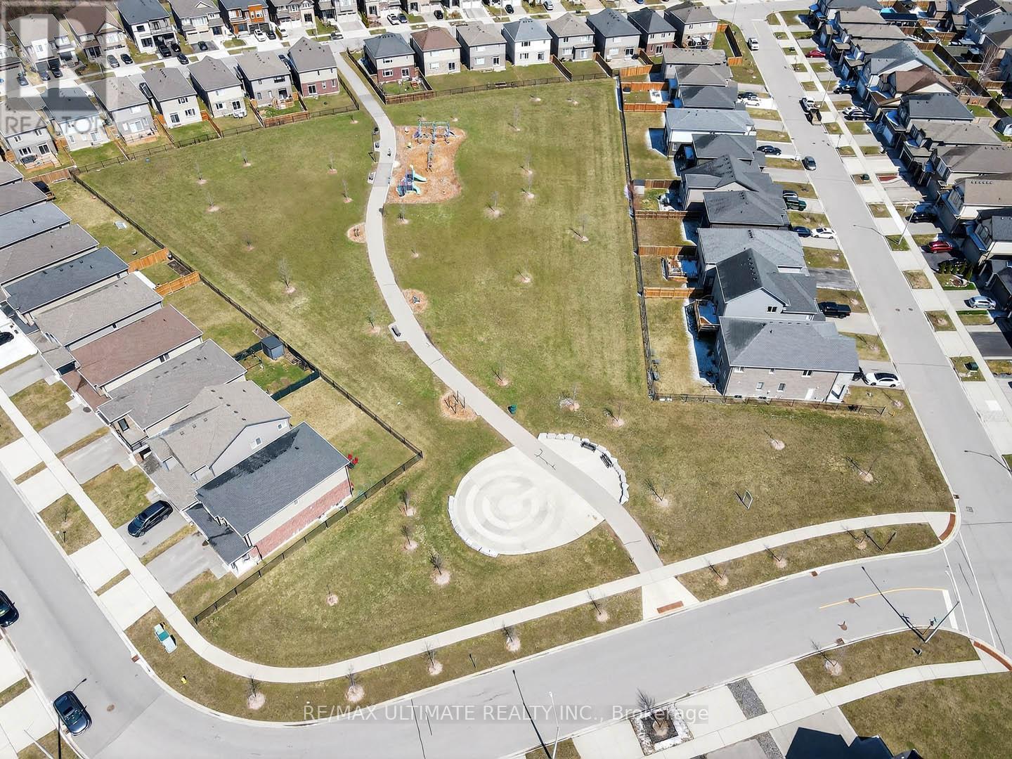 67 Beauchamp Drive N, Cambridge, Ontario  N1S 0A2 - Photo 47 - X12980206